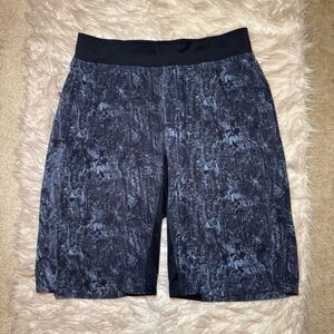 Lululemon License to Train 11” Linerless Shorts